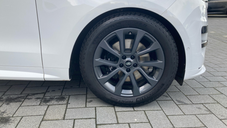 Land Rover Range Rover Sport 3.0 D300 Dynamic SE 5dr Auto Diesel Estate